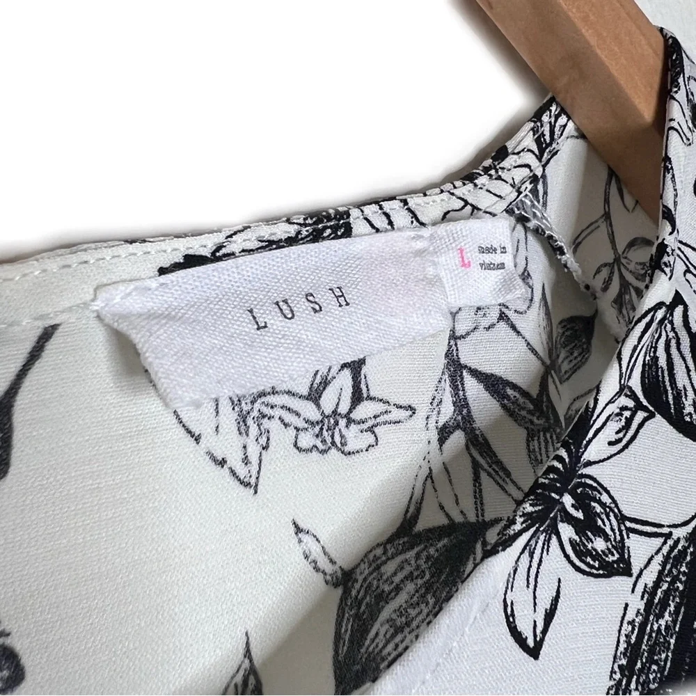 Lush Toile Floral Print Babydoll Swing Dress - Size Large - Picture 2 of 4